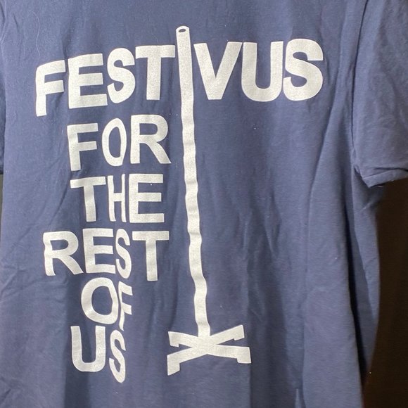 Seinfeld , Festivus for the rest of us t shirt - Picture 2 of 4